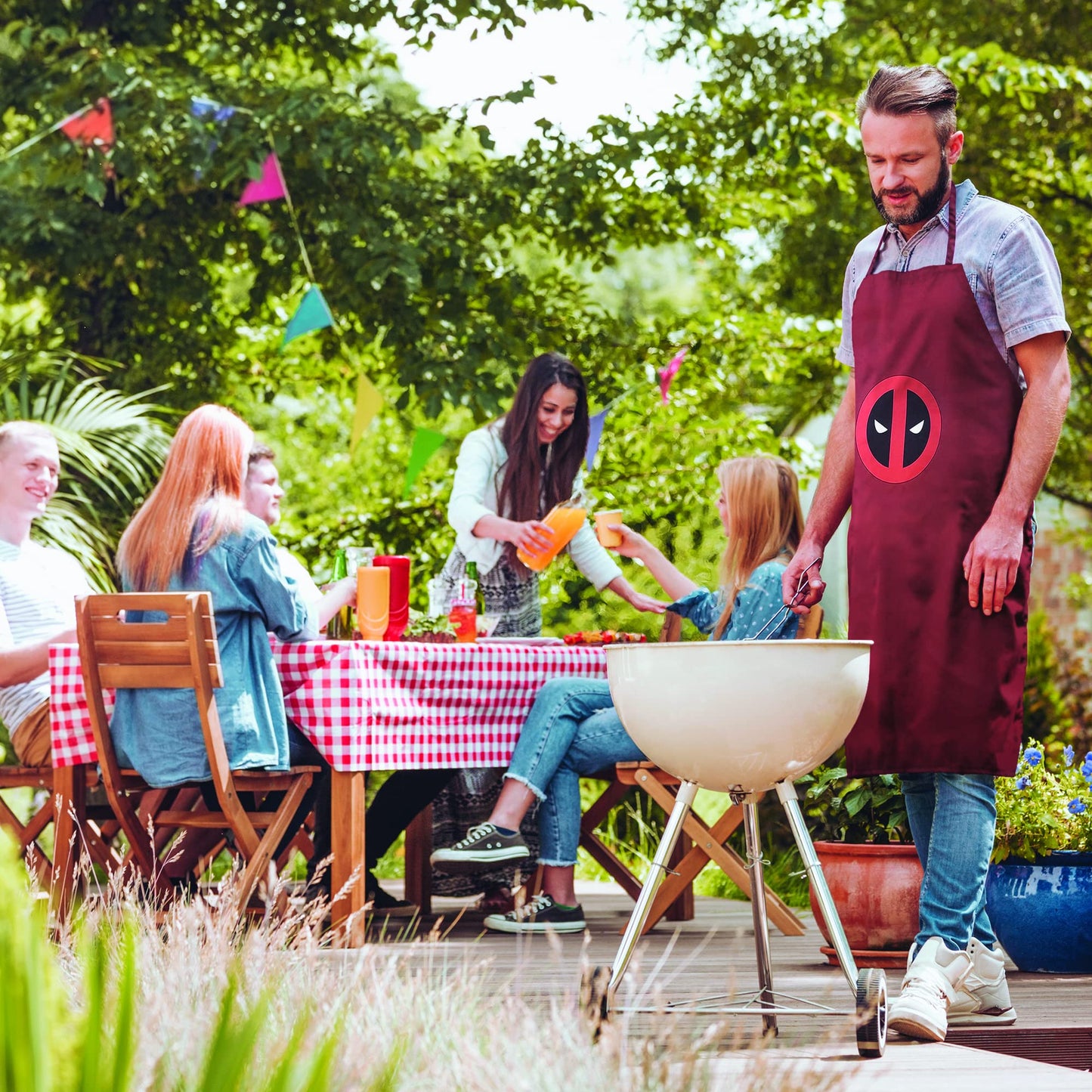 Deadpool Unisex Bib Aprons with Waterdrop Resistance - Cooking Kitchen Apron for Women Men - Super Hero Red and Black Design to Inspire Chef Grill or BBQ at Home