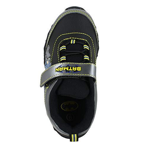 Favorite Characters Boy's Batman Lighted Athletic CL AVF365 (Toddler/Little Kid) Black 7 Toddler