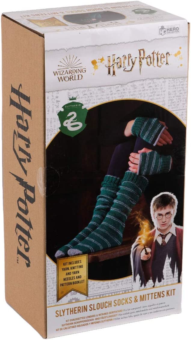 Eaglemoss Hero Collector Hogwarts Slytherin Slouch Socks and Mittens Knitting Kit | Harry Potter Wizarding World Knitting Kits | Model Replica