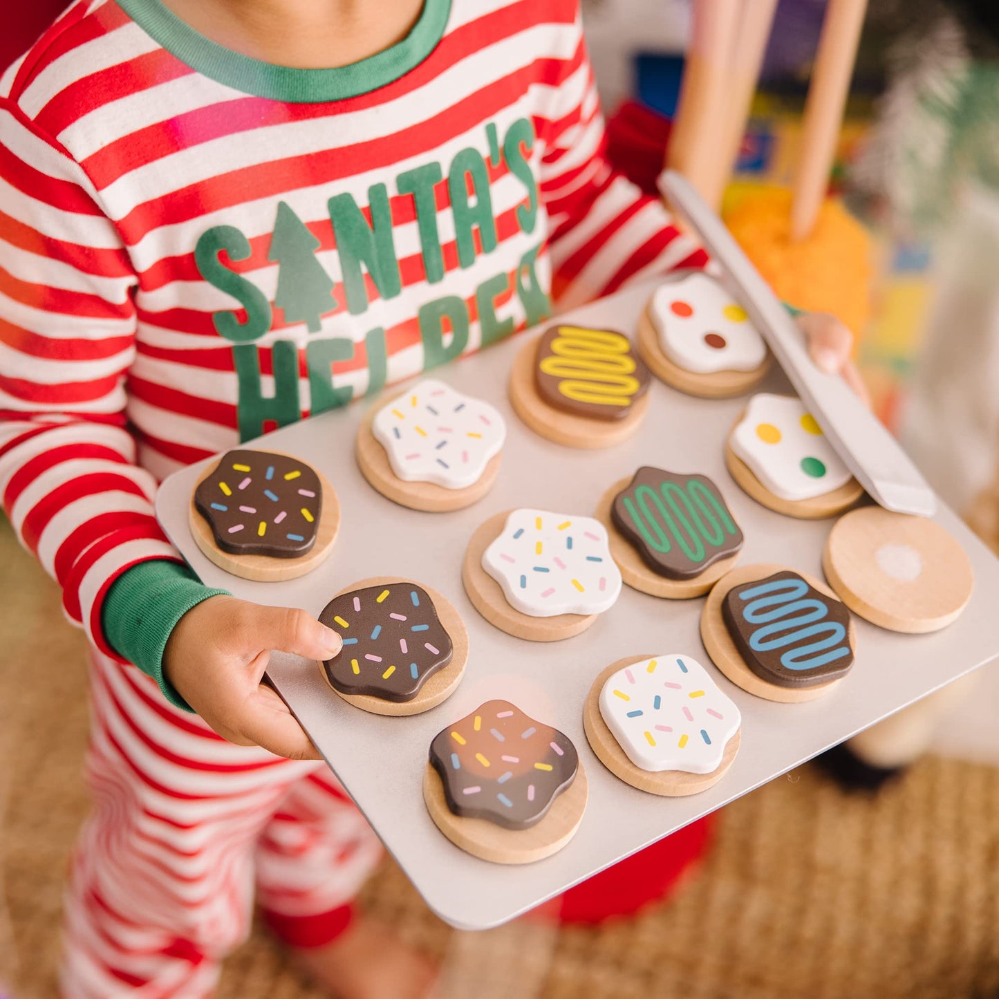 Melissa & Doug Slice and Bake Wooden Cookie Play Food Set - Pretend Cookies And Baking Sheet, Wooden Play Food Set, Toy Baking Set For Kids Ages 3+