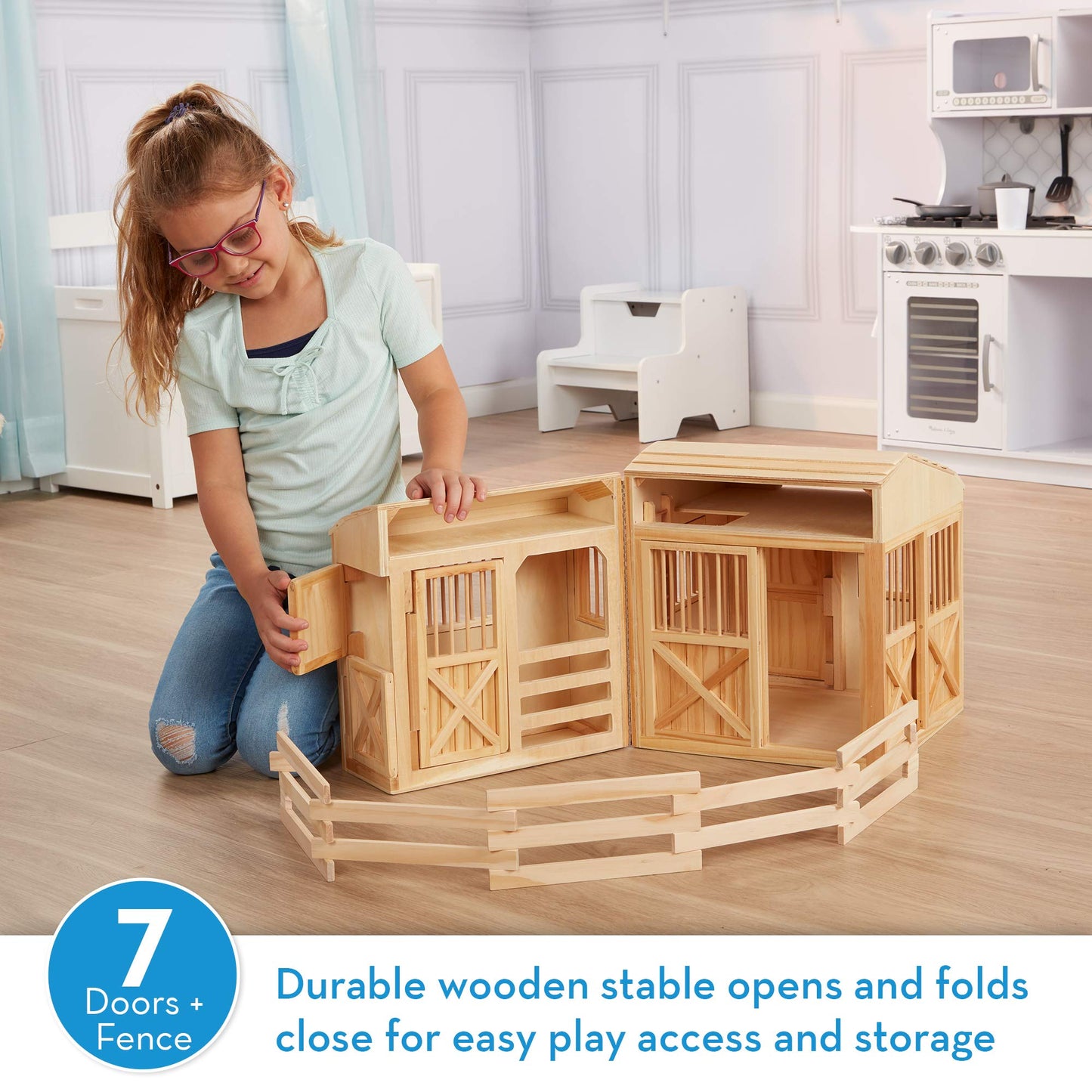 Melissa & Doug Folding Horse Stable